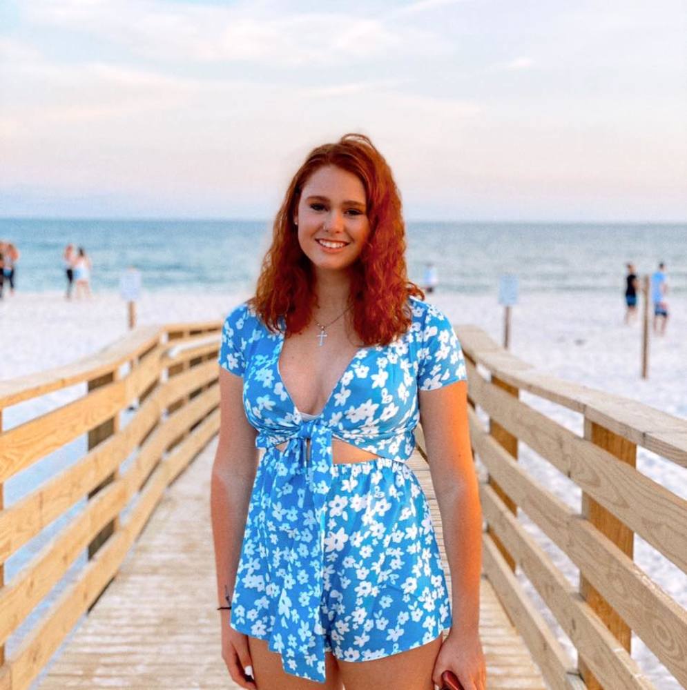 Meet your Posher, Rebecca